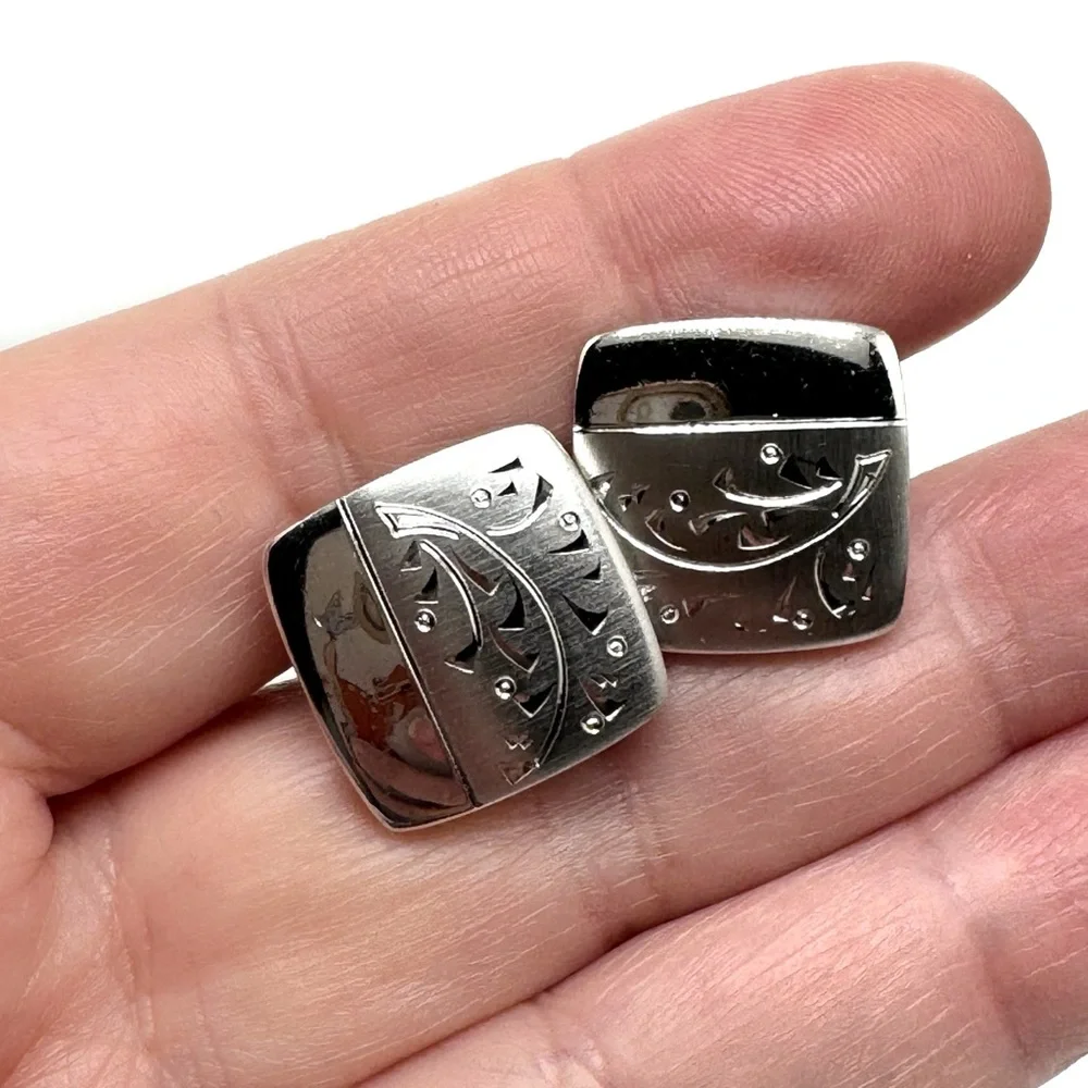 Vintage Hayward Polished Silver Floral Square Cufflinks - Men's Accessories
